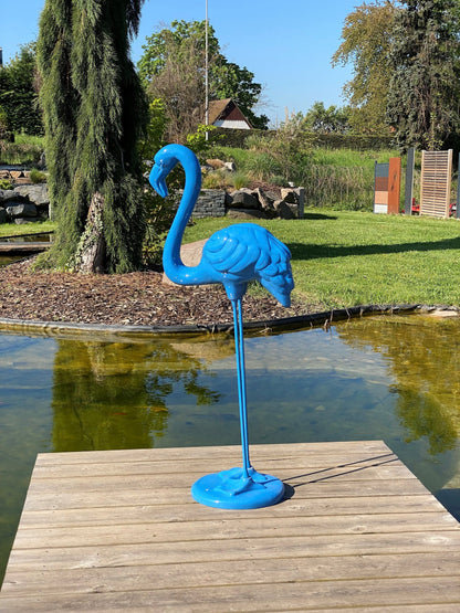 Vibrant Flamingo blue